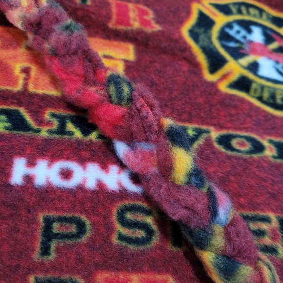 Firefighter dog toy - Picture 2 of 9